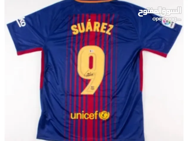 Luis Suárez Signed Barcelona Jersey - Beckett Certified