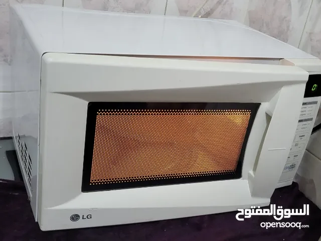 LG 20 - 24 Liters Microwave in Sana'a