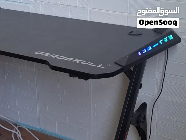 طاوله جيمنج للبيع RGB