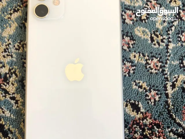 Apple iPhone 11 128 GB in Al Sharqiya