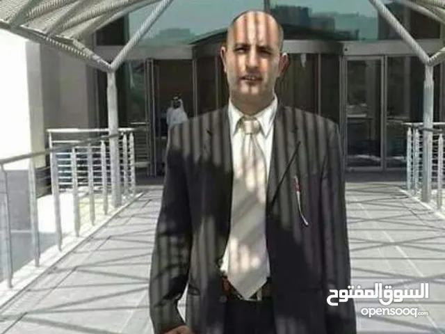 مساعدة طلاب الجامعات والدراسات العليا والماجستير والدكتوراه