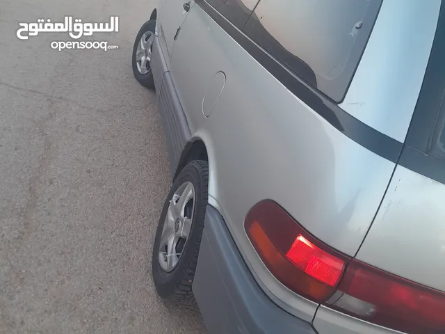 Used Toyota Previa in Tripoli