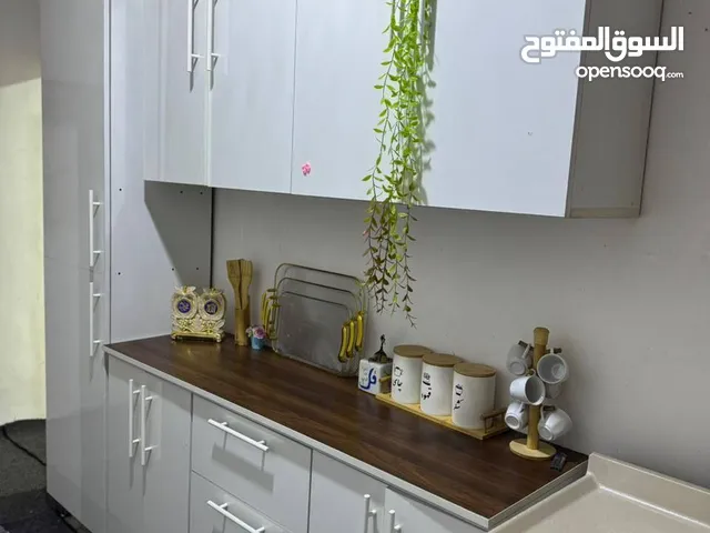 كاونتر خشب تركي تفصال مترين موديل فاترينا وسنك متر و20 قياسات حسب الطلب