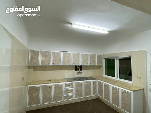 130 m2 3 Bedrooms Apartments for Rent in Al Karak Other