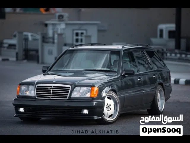 1993 Mercedes Benz E-Class E 200