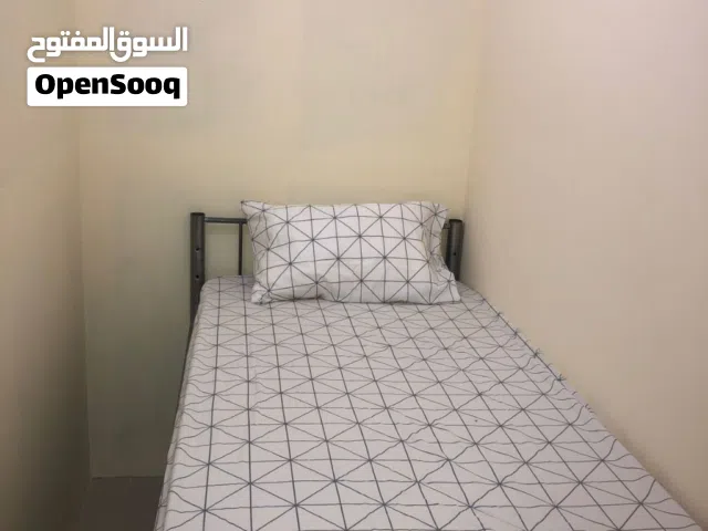 بارتيشن بشقة حديثة للإيجار