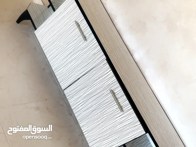 طاول شاشه بحال الوكاله سعر الشراء 100 التواصل واتس اب