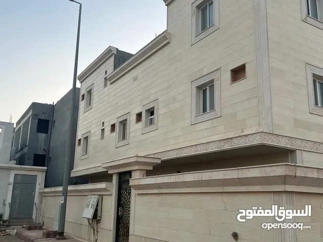 600 m2 More than 6 bedrooms Apartments for Rent in Al Riyadh Mansoura