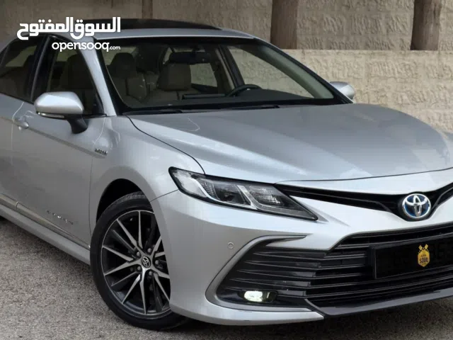 تويوتا كامري هايبرد GLE موديل 2024 اعلى صنف وارد خليجي
