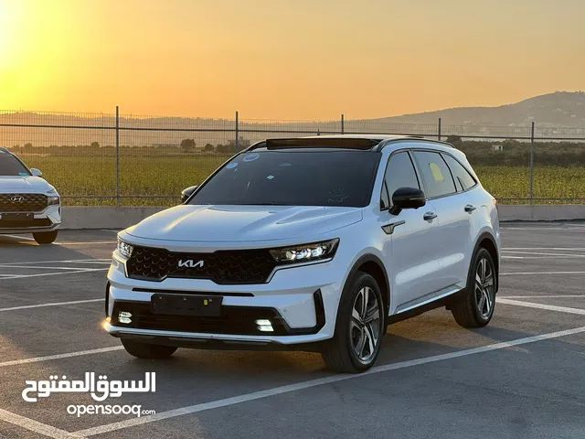 كايا سورينتو /2022 فل الفل فتحة سقف بانوراما 4x4 ///240Hp بنزين + كهرباء ( Haybrid) 1600cc