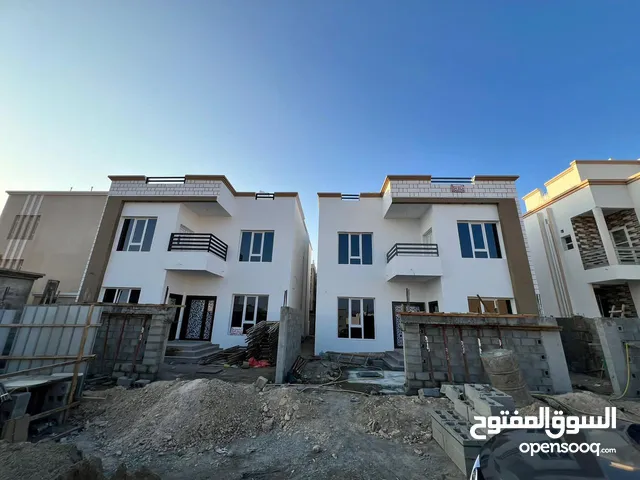 280m2 5 Bedrooms Villa for Sale in Muscat Amerat