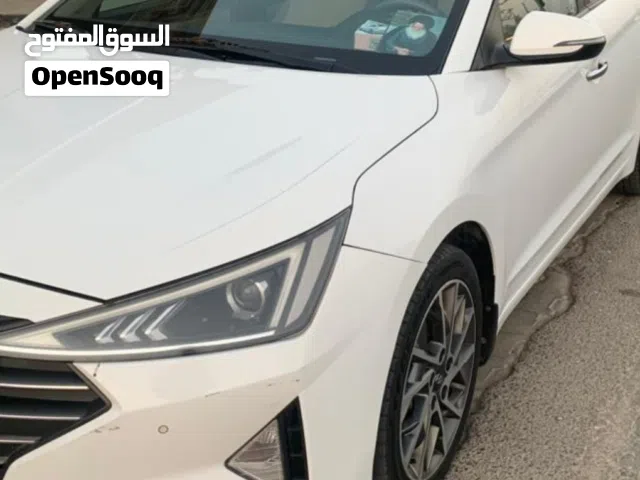 2019 هيونداي النترا GLS