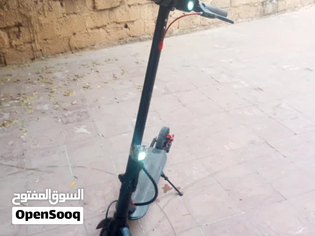 سكوتر شاومي للبيع او تبديل بسكوتر الوحش ونزيدك تلفون