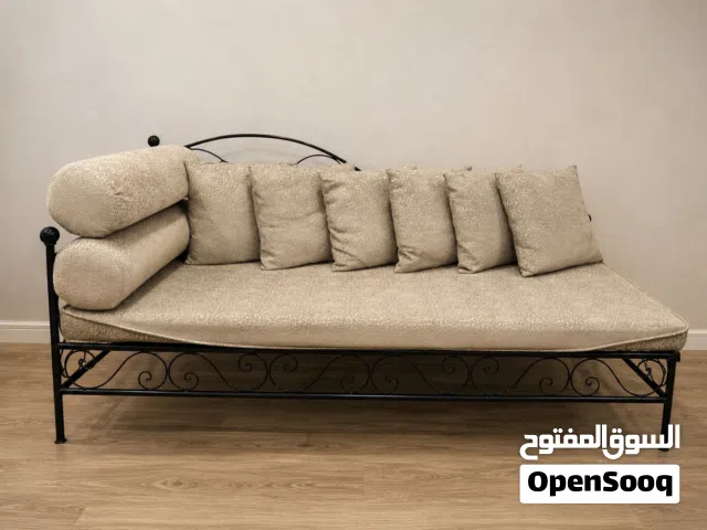 Sofa /كنبه
