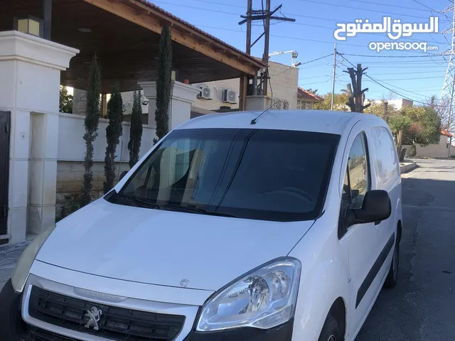 بيجو بارنتر 2018 بسعر مغري للبيع الكاش المستعجل