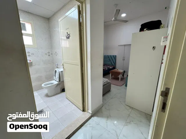 Ladies bed space for rent in ajman al jurf 3