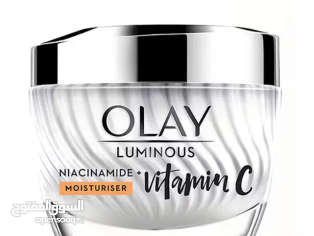 olay Luminous Vitamin C moisturiser Available