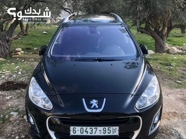 Peugeot 308 2014 in Nablus