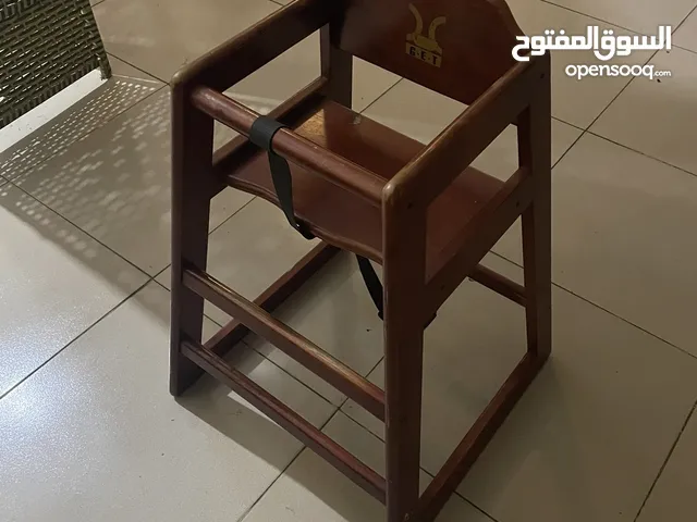 كرسي الطعام للأطفال