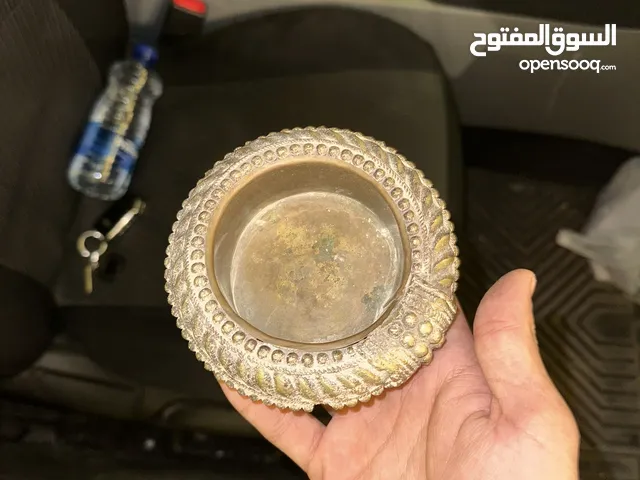 4قطع نحاس جميله ثقيله اصلي للبيع