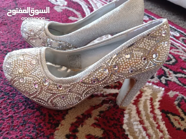 Silver With Heels in Amman