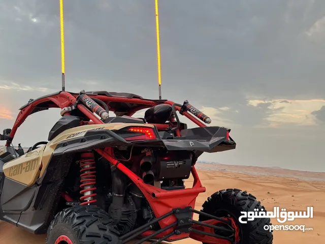 البيع كانام موديل 2017 كل شي عليها مطلوب 72وقابل للتواصل