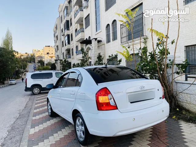 هونداي فيرنا 2007 ماتور1600 فل اوتماتك بوضع ممتاز جداً الله يبارك..