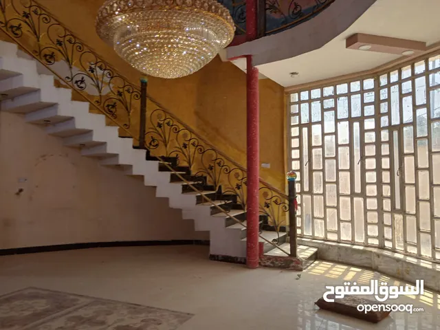 1000 m2 5 Bedrooms Villa for Rent in Basra Al Salheya