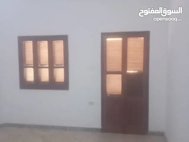 160 m2 4 Bedrooms Apartments for Rent in Tripoli Souq Al-Juma'a