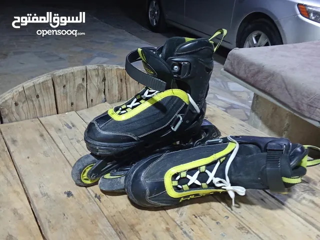 سكيت بحالة جيدة جدآ مستعمل اسبوع واحد فقط