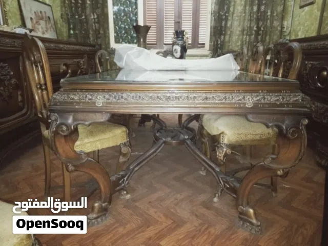 سفرة 10 كراسى 2 بوفيه انتيك بحالة ممتازة
