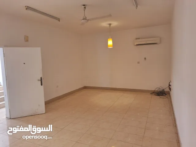 100 m2 2 Bedrooms Apartments for Rent in Muscat Al-Hail