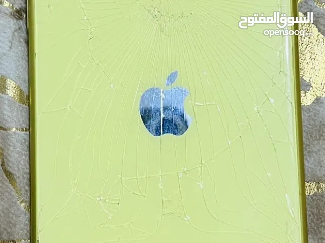 Apple iPhone 11 128 GB in Basra