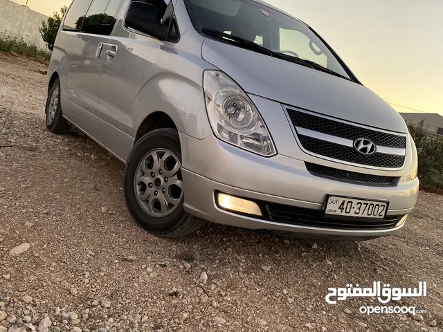 Hyundai H1 2010 in Amman