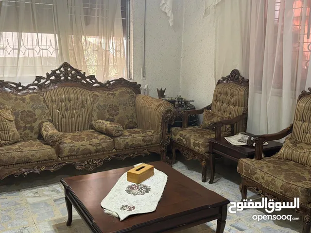 طقم كنب للبيع