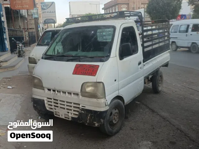 2000 سوزوكي كاري