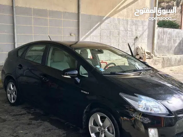 Used Toyota Prius in Amman