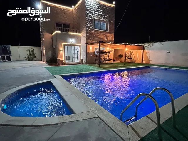 2 Bedrooms Chalet for Rent in Jordan Valley Dead Sea