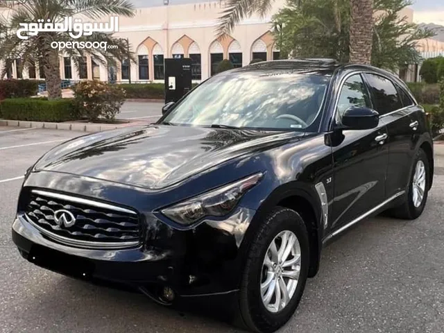 انفنتي QX70 فول اوبشن بدون حوادث