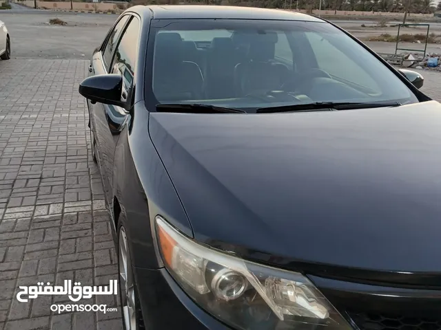 Toyota Camry 2012 V6  SE – Excellent Condition Fully Loaded with 360° Camera & LED Interior