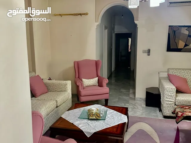 197 m2 3 Bedrooms Apartments for Sale in Amman Deir Ghbar