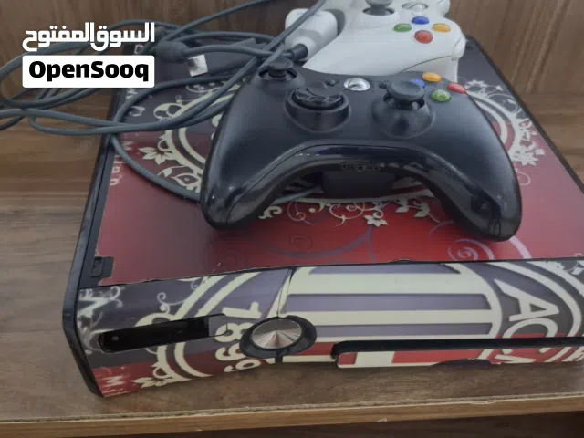 اسلام عليكم  اكس بوكس للبيع   حالته ممتازه   سعر: 700