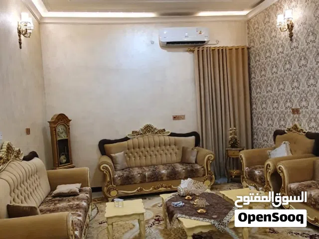 263 m2 More than 6 bedrooms Townhouse for Sale in Basra Hayy Al Kafaat