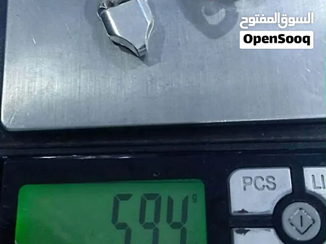 مطلوب بلاكات وسناسيل في اربد نشتري قد ما كنت الكميه