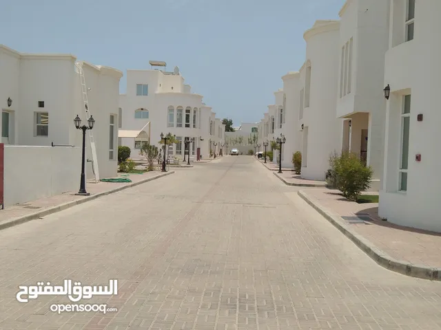 6Me10 Modern style four-bedrooms villas for rent in shatti Qurum