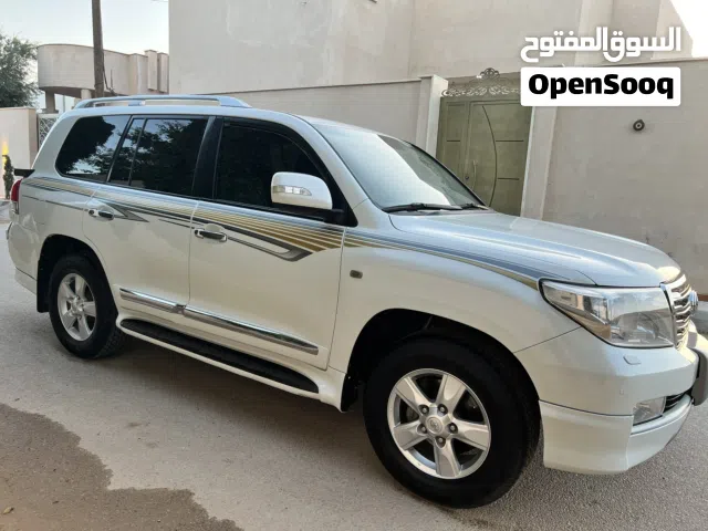 Used Toyota Land Cruiser in Tripoli