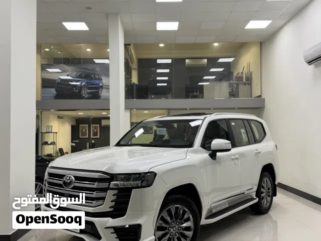New Toyota Land Cruiser in Muscat