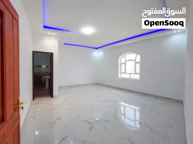 200 m2 4 Bedrooms Apartments for Rent in Sana'a Bayt Baws