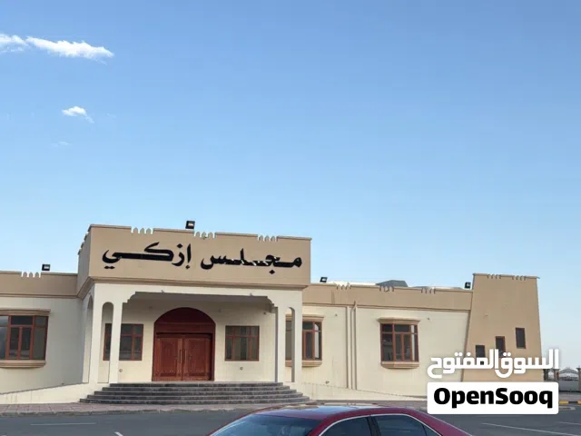 2012 تويوتا كامري SE