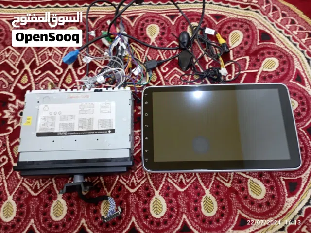 شاشة سيارة